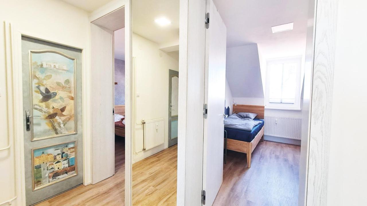 Apartman Polygon Valtice Exteriör bild